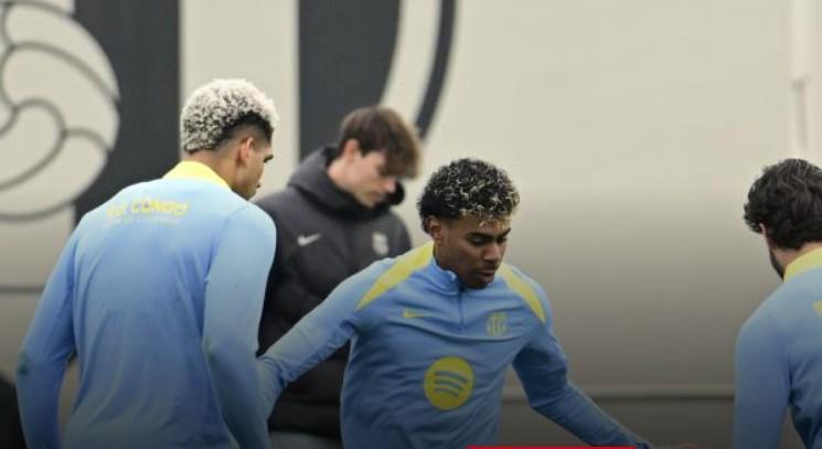 海星直播-世体：巴萨完成国王杯赛前最后一练，汤米-马克斯加入合练